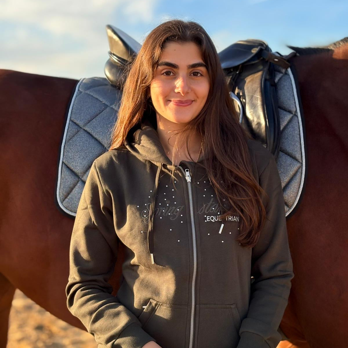 Springstar Damen Hoodie mit Strass Anouk khaki grün Reitmode Kapuzenpullover Equestrian Glitzer Sweatjacke mit Kapuze