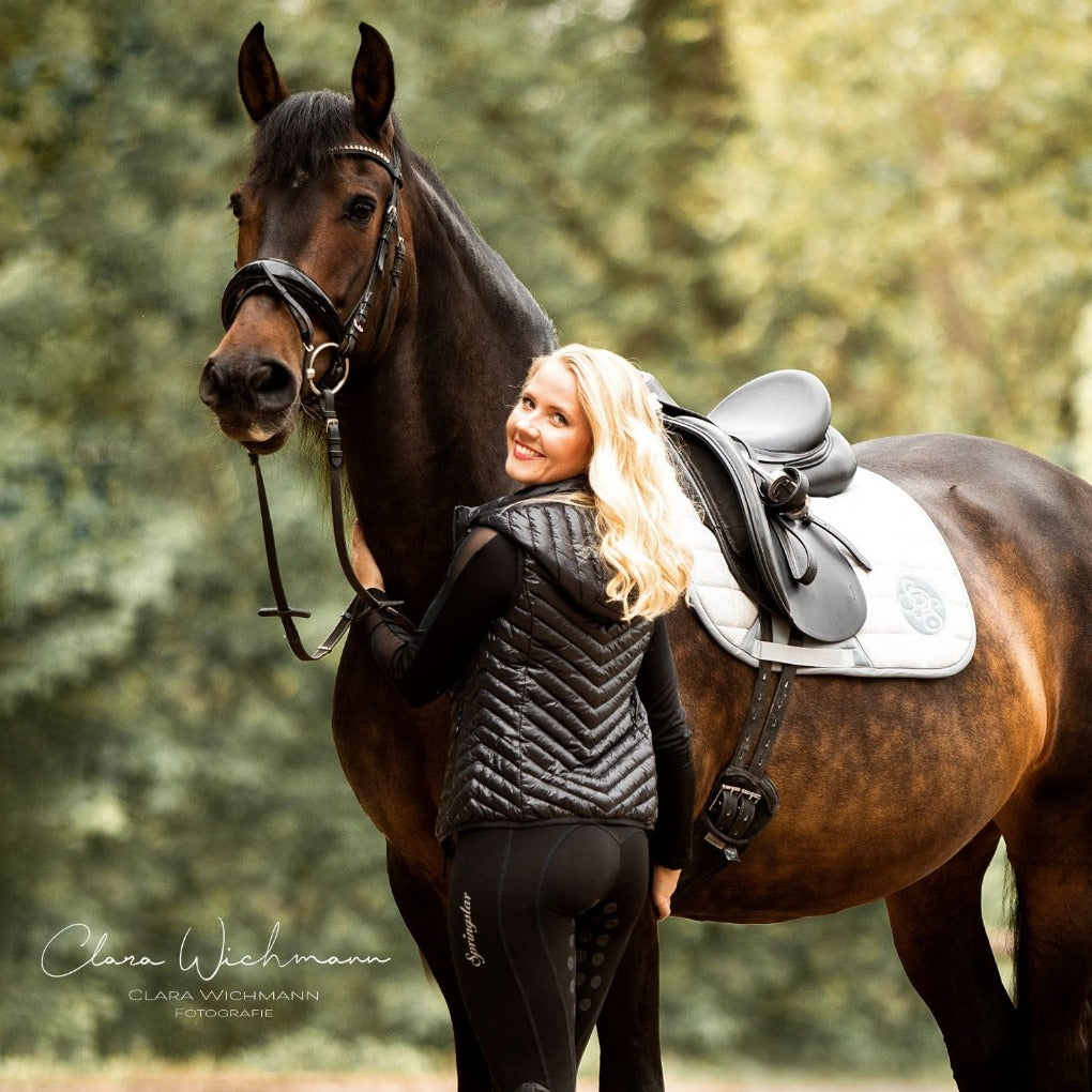 REITLEGGINGS-MIT-HANDYTASCHE-WEETHEART-VLACK-SILVER-FUNKTIONSSHIT-MIT-MESH-MEDINA-BLACK-LEICHTE-DAMEN-STEPPWESTE-VERENA-GLITZER-SCHABRACKE-FELINE-DRESSUR-SPRINGSTAR-shop spooks