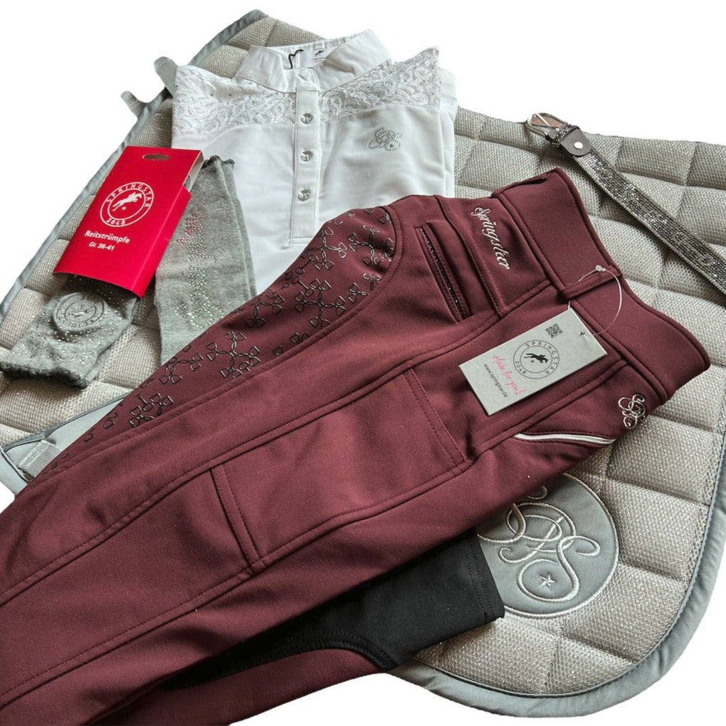 damen-reithose-vollbesatz-kristall-maroonred-bordeaux-springstar-reithose-vollbesatz-reithose-sps-reithosemitglitzer-shop-nori-grau-turniershirt-schabracke