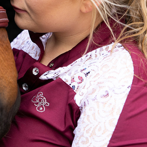 spitzenbluse, spitzenreitbluse, turnierbluse, springstar, turniermode, turnierbluse, reitfashion, horseware, pferde, pferdezubehör, springstar, spooks, trunierbluse, doris, details