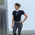turniershirt damen east, spooks, reiten, pferdesport, pferdemode, sportmode, atmungsaktiv, reitbluse, turnierbluse, springstar,turnierbluse, turniershirt, springstar, pferdeliebe, reitshirt, reitmode, reitfashion, freizeitmode, stehkragen, reiten, pferde, pferdesport