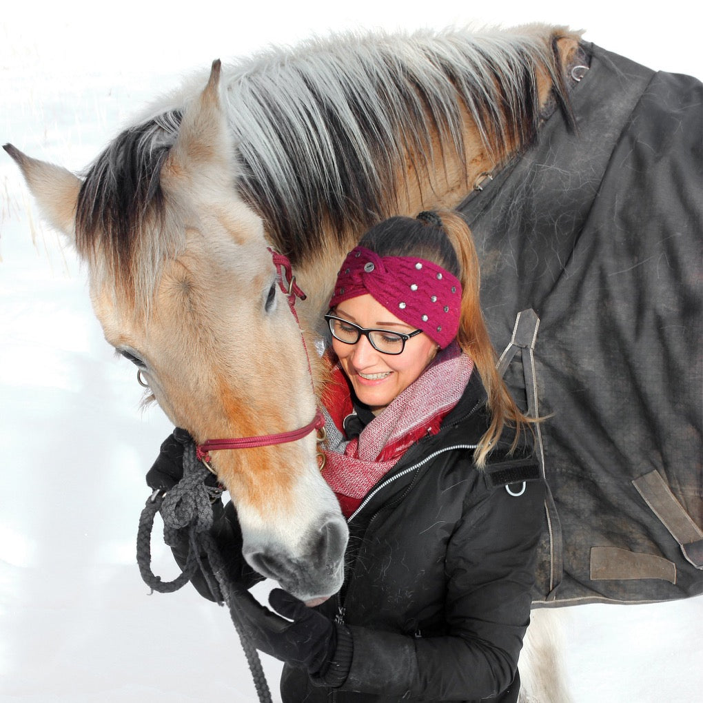 knoten stirnband, stirnbandliebe, haarband, warmeohren, farbiges stirnband, besonderes stirnband, hingucker, accessoires, accessoire, accessoireliebe, kopfschmuck, kopfbedeckung, glitzerstirnband, knotenstirnband, knotenoptik, glitter, glitzer, knoten stirnband