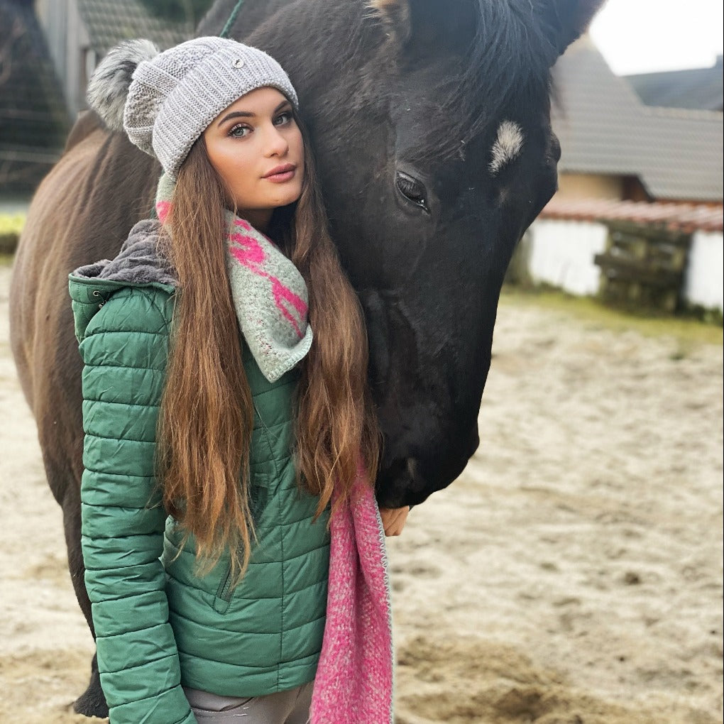 daria,winterjacke,schwarz,springstar,winterjacke-winterreitjacke-daria-perlgruen-gruen-beige-taupe-schwarz-springstar-teddyfleece-gefuttert-sps-dickerschal-kariert-rasija-softshellhose-miriam-spooks-ridersdeal-loesdau-sps-krämer-kingsland-equiva-riderschoice