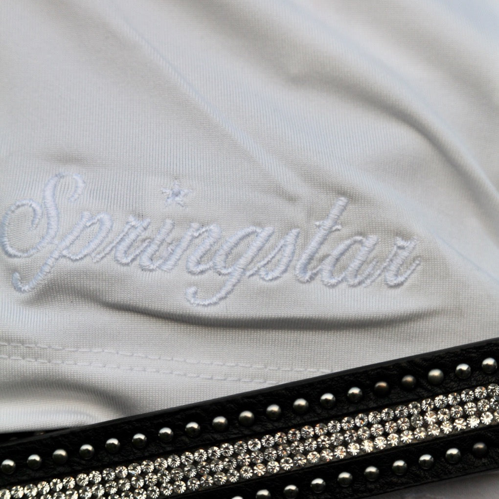 turniershirt-jessi-weiß-mit-perle-spitze-spitzendetails-weißesturniershirt-edles-turniershirt-turniershirt-damen-springstar-sps-equestrian-spooks-krämer-loesdau-kingsland-spitzenturniershirt
