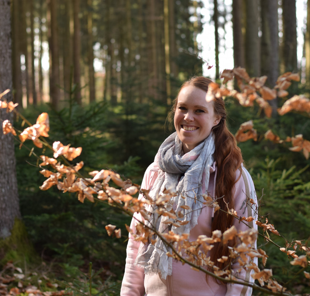 Batik Schal Heidi. Ein Allrounder für alle Jahreszeiten