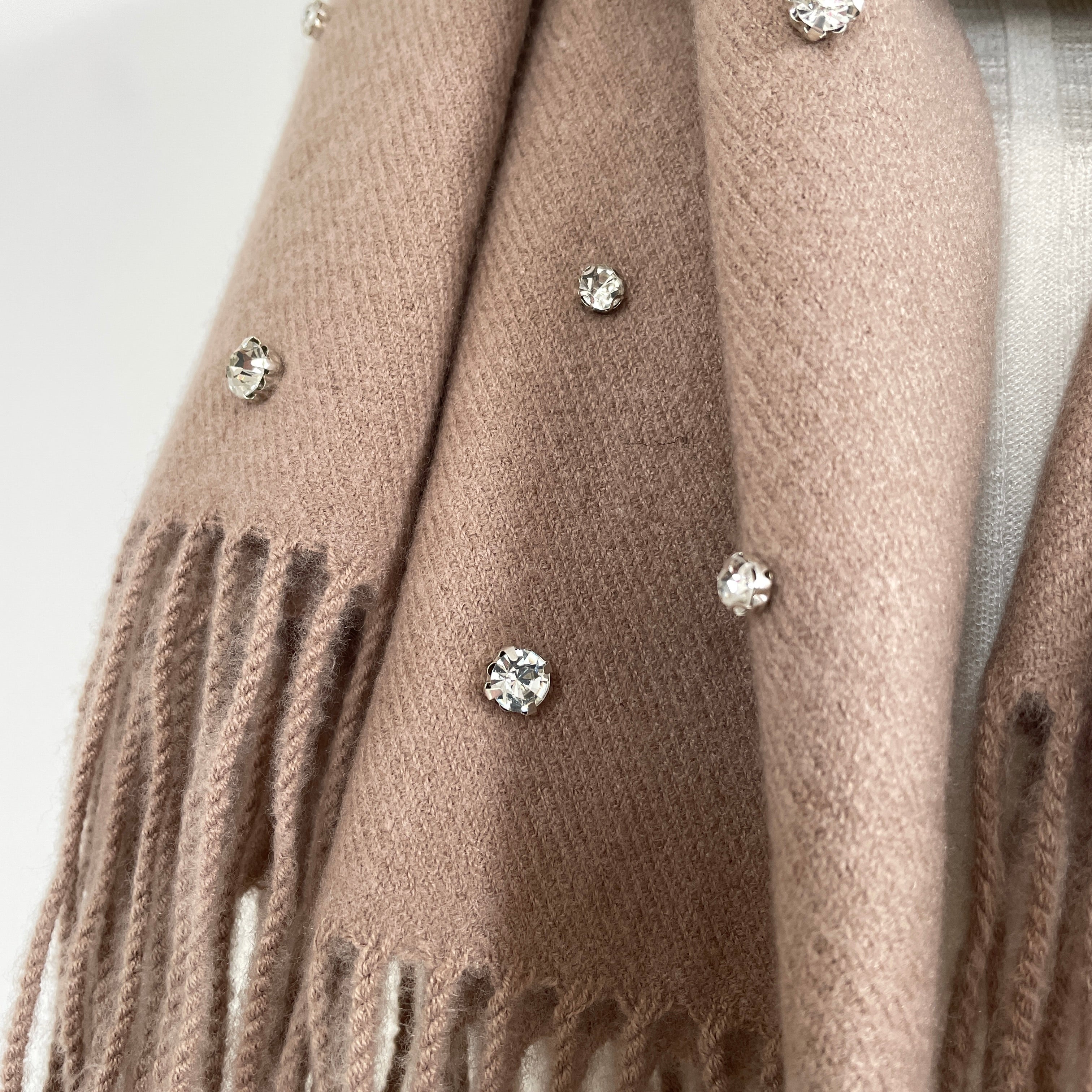 strass glitzer funkelnd glitzerschal beige 