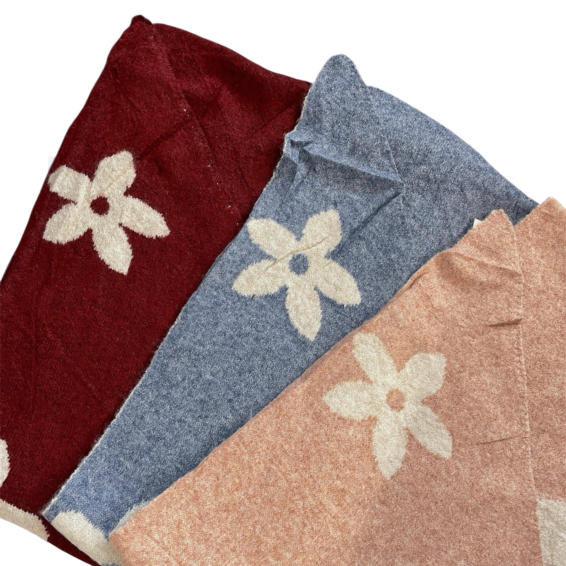 kuscheliger blumenschal aurelia springstar jeans blau weinrot rosa