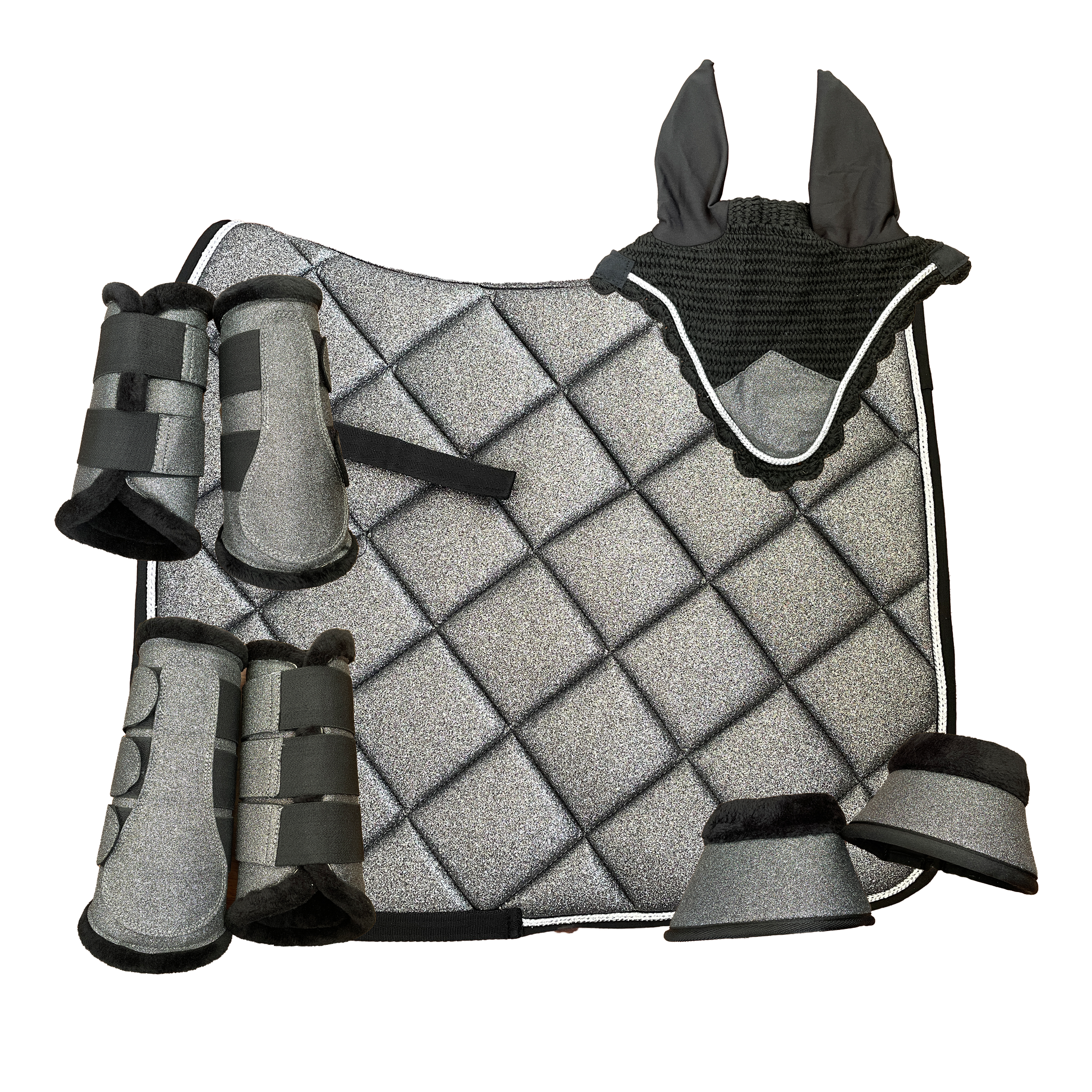 Schabrackenset Glitzer, Reitset Silber, Springstar Schabracke, Fliegenhaube Glitzer, Gamaschen Set Pferd, Reitoutfit mit Glitzer, Schabracke mit Glitzerbiese, Turnierset Pferd, Hufglocken