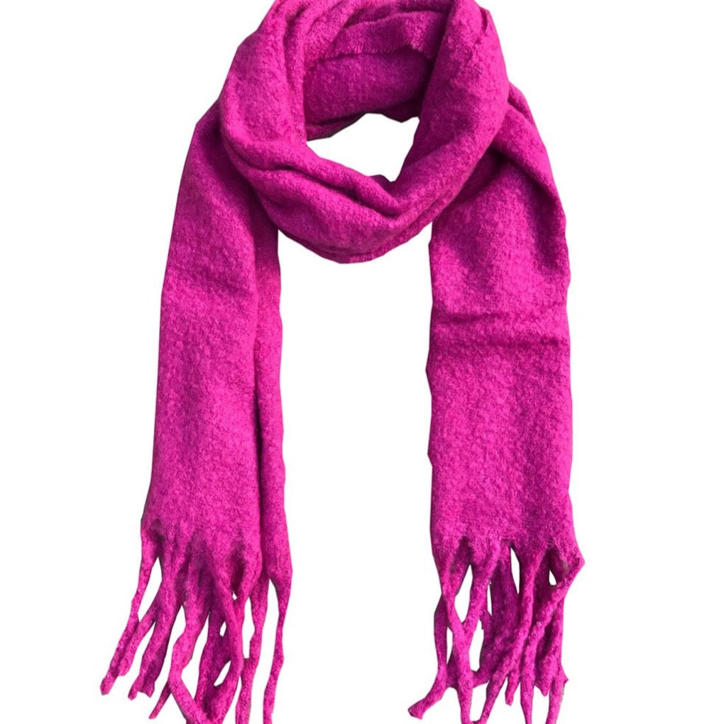 dicker schal damen schal,7verschiedene farben,toll,warm,zum reiten ideal, ein higucker im reitstall,super zu eine schlichten lina jacke von springstar,toller schal., dicker schal