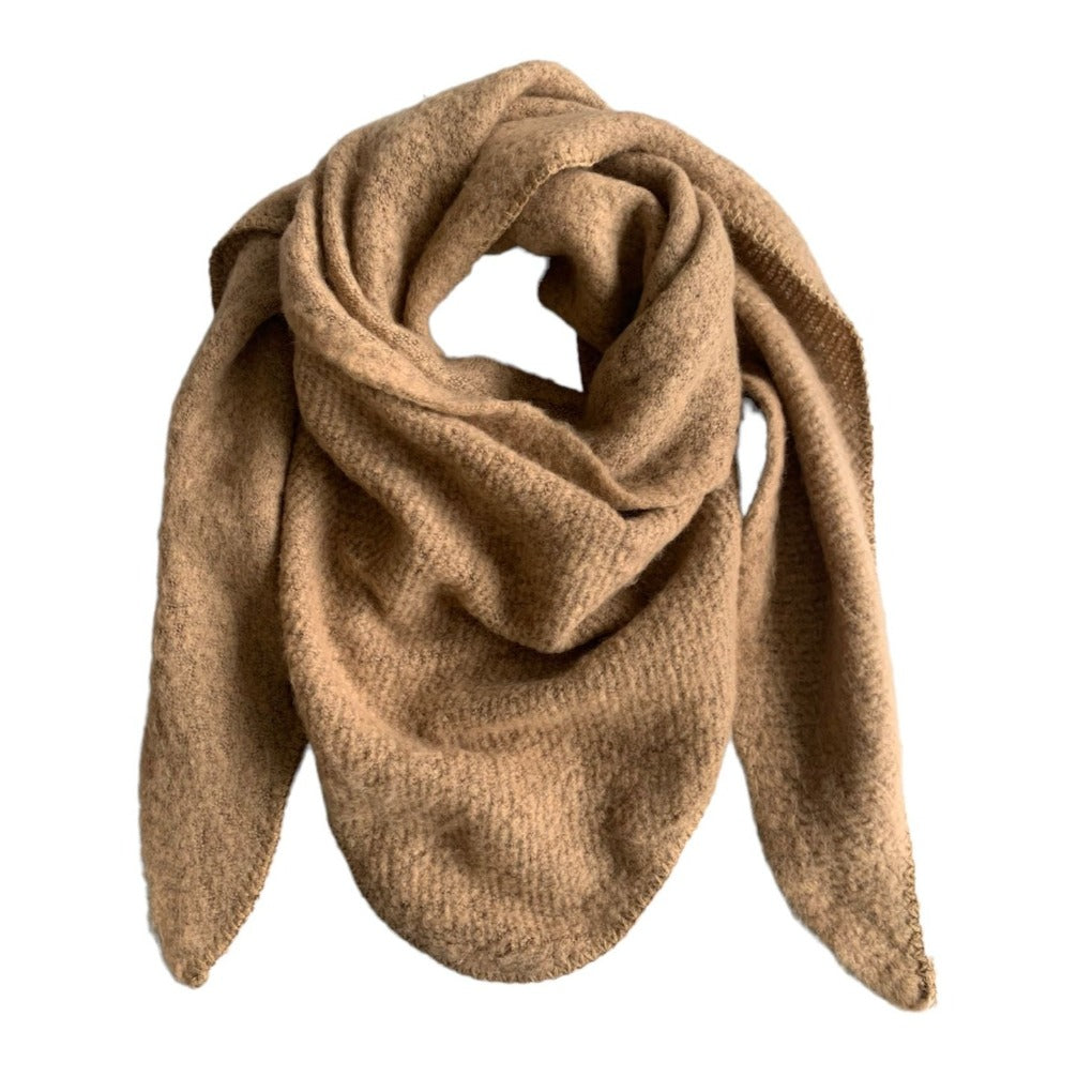 Großer Wollschal beige dreieckig