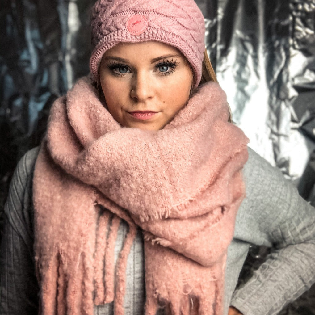dicker schal damen melanie-schal-fransen-gil-rosa-stirnband 