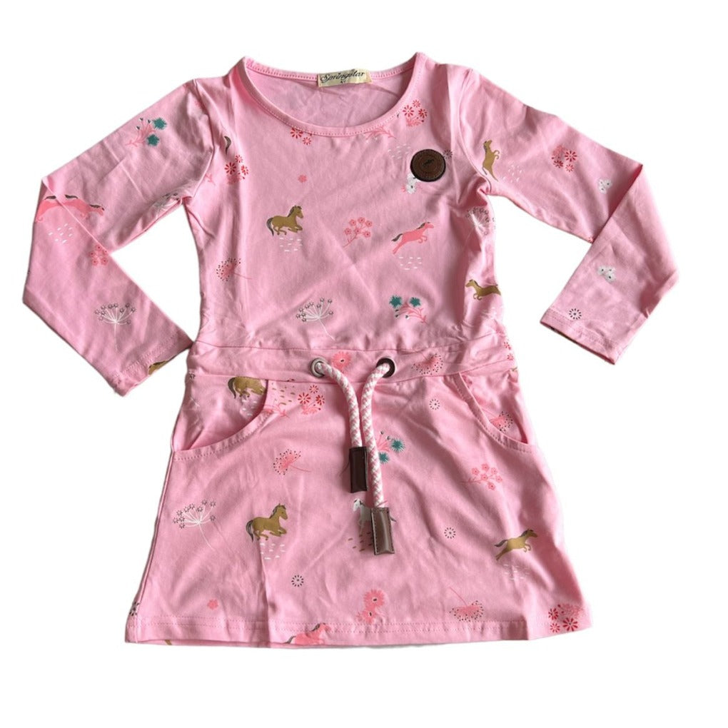 kinderkleid-june-mit-pferden-und-blumen-kordel-misty-rose kleid kids rosa pferdchen 