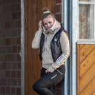 sweatjacke-mitglitzer-jasmin2.0-springstar-pailetten-sps-lightgreensommerreithose-herzstück-glitzerreitsocken-nori spooks