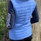 lea-weste-hellblau-springstar-hoodie-jasmin-blau-pailletten-steppweste spooks 